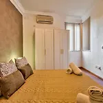 Valletta Bastion View & Penthouse With Heated Jacuzzi 아파트 슬리에마
