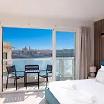 Valletta Bastion View & Penthouse With Heated Jacuzzi 아파트
