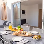Valletta Bastion View & Penthouse With Heated Jacuzzi