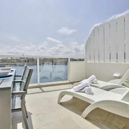 Valletta Bastion View And Penthouse In Appartement *