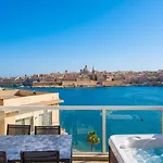 Valletta Bastion View & Penthouse With Heated Jacuzzi