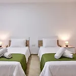 Valletta Bastion View & Penthouse With Heated Jacuzzi Sliema