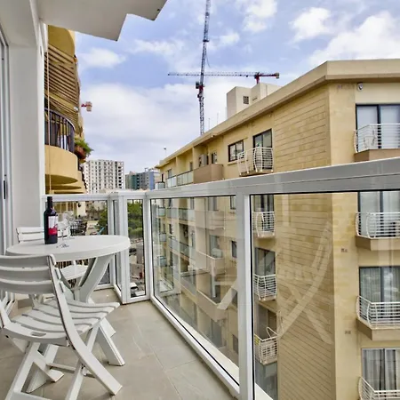 Bastions Seaview And Duplex Penthouse In By Shortletsmalta * Sliema