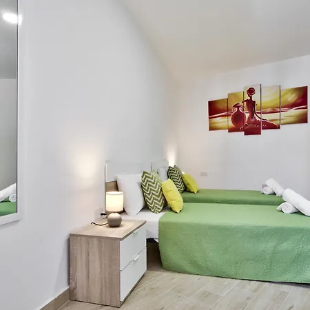 Bastions Seaview And Duplex Penthouse In By Shortletsmalta * Sliema