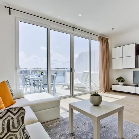Bastions Seaview And Duplex Penthouse In By Shortletsmalta Sliema
