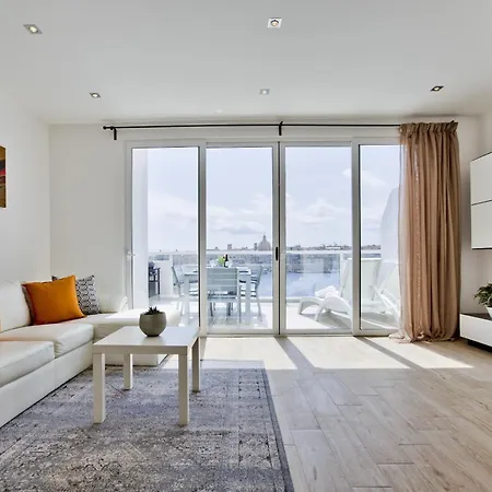 Bastions Seaview And Duplex Penthouse In By Shortletsmalta