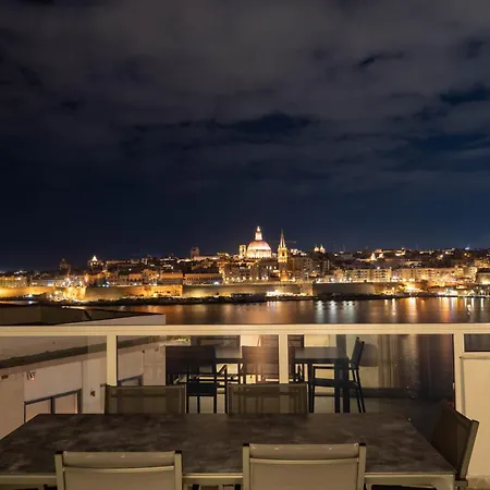 Apartamento Valletta Bastion View & Penthouse With Heated Jacuzzi