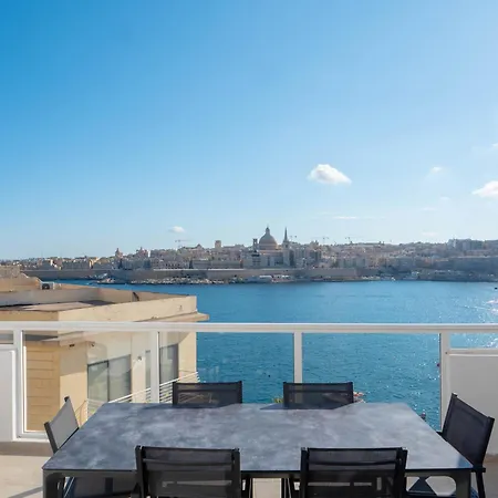 Appartement Valletta Bastion View & Penthouse With Heated Jacuzzi *