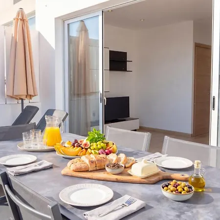 Valletta Bastion View & Penthouse With Heated Jacuzzi