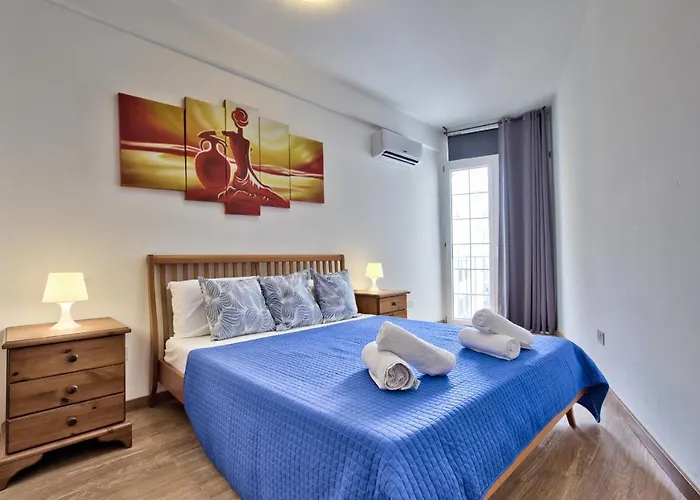 Valletta Bastion View And Penthouse In Apartamento Sliema