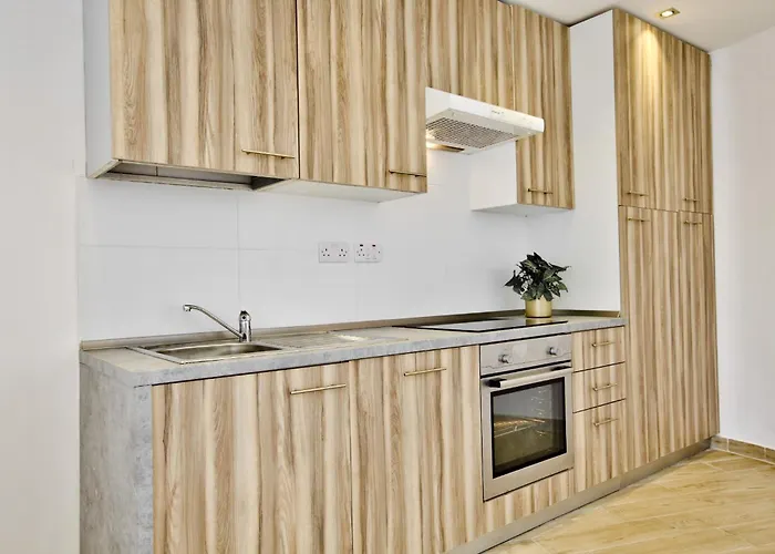 Valletta Bastion View And Penthouse In Apartamento