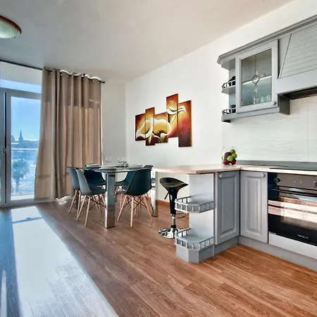 公寓 Valletta Bastion View & Penthouse With Heated Jacuzzi *