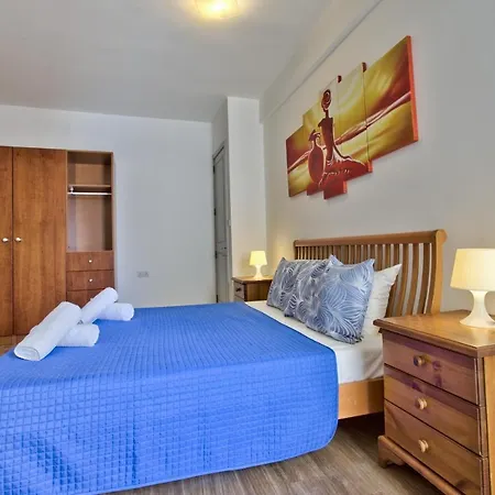 Valletta Bastion View And Penthouse In דירה