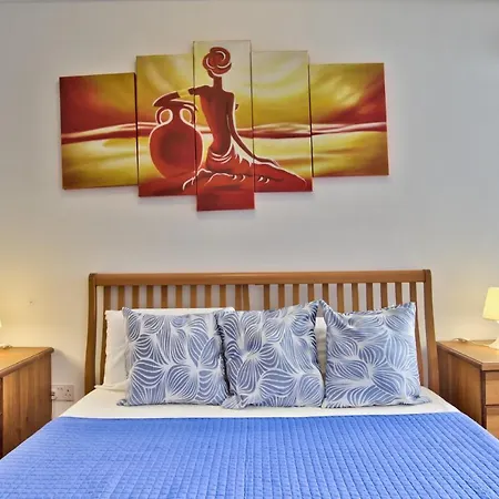 Valletta Bastion View And Penthouse In *