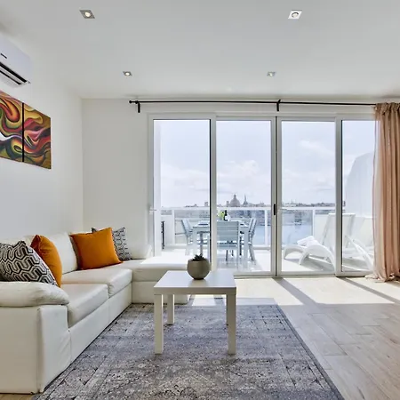 Valletta Bastion View And Penthouse In סליאמה