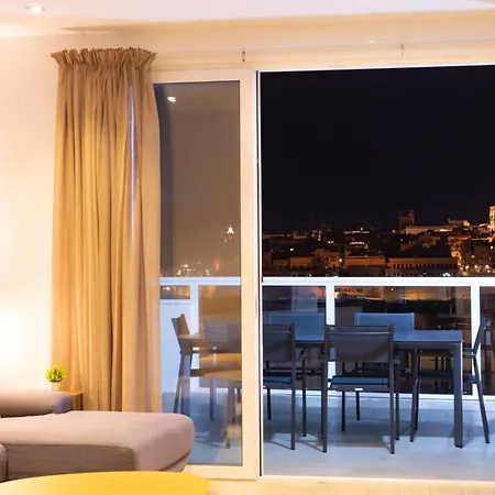 Valletta Bastion View And Penthouse In *